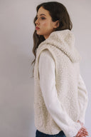 Teddy Knit hoddie vest  V0089