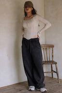 PANTS WITH POCKETS MATCH WITH TOP T0028