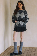 LONG SLEEVE DIAMOND-PATTERNED SWEATER